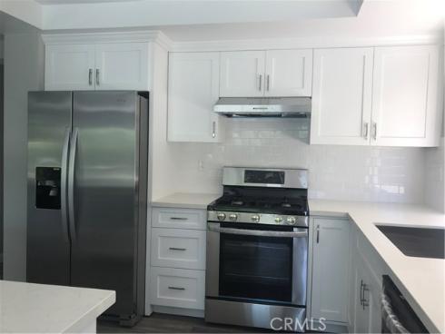 27  Alameda  , Irvine, CA