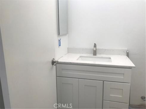 27  Alameda  , Irvine, CA