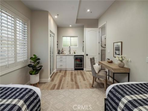 46 Woods Trail , Irvine, CA