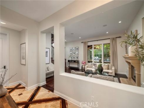 46 Woods Trail , Irvine, CA