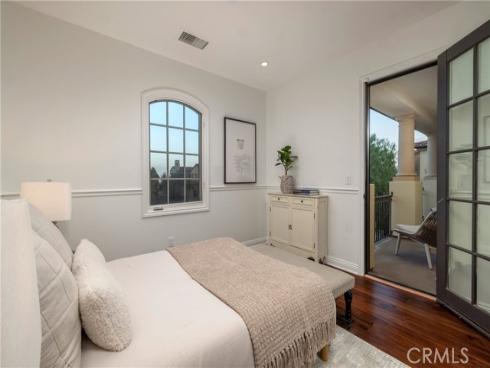 46 Woods Trail , Irvine, CA