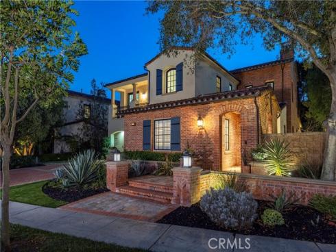 46 Woods Trail , Irvine, CA