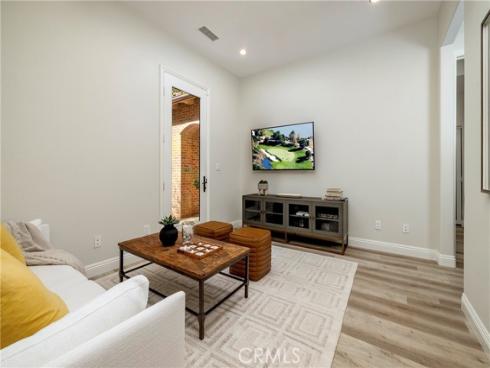 46 Woods Trail , Irvine, CA