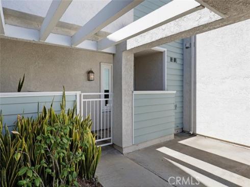 390  Deerfield  , Irvine, CA