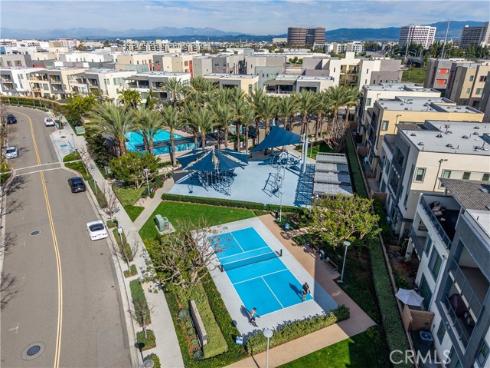 202 Tribeca , Irvine, CA