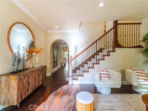 65 Rolling , Irvine, CA