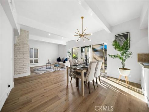 15  Bascom  , Irvine, CA