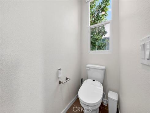 335 Magnet , Irvine, CA