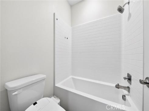 335 Magnet , Irvine, CA