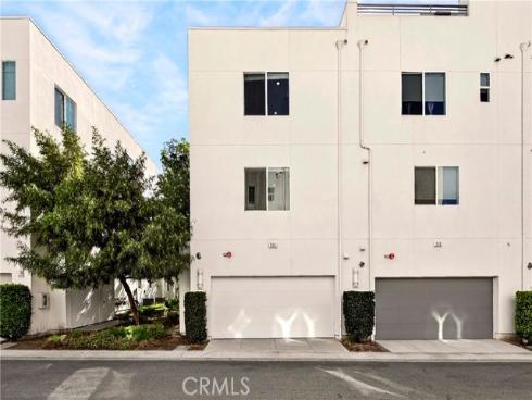 335 Magnet , Irvine, CA