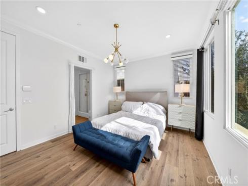 335 Magnet , Irvine, CA