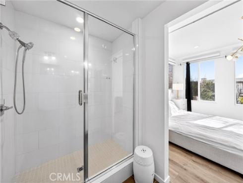 335 Magnet , Irvine, CA