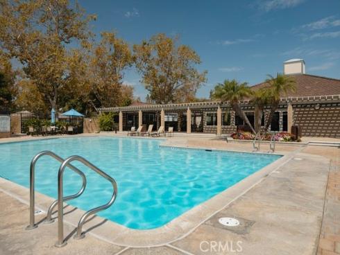 39 S Dogwood  , Irvine, CA