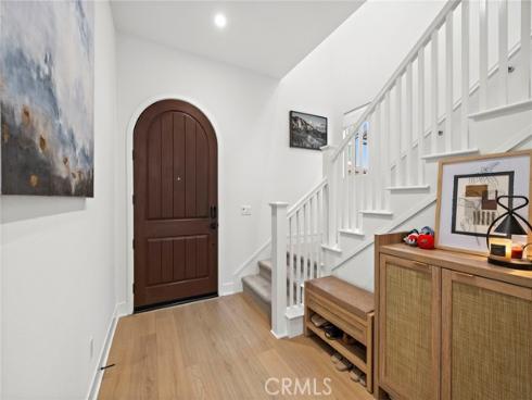 120  eversedge  , Irvine, CA