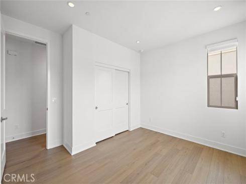 120  eversedge  , Irvine, CA