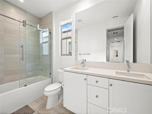 120  eversedge  , Irvine, CA