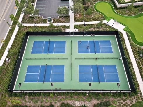 120  eversedge  , Irvine, CA