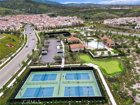 120  eversedge  , Irvine, CA