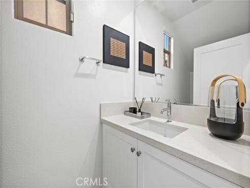 120  eversedge  , Irvine, CA