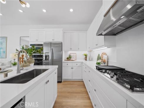 163  Baluster  , Irvine, CA