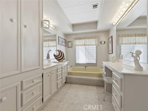 5200  Irvine  54  Boulevard, Irvine, CA