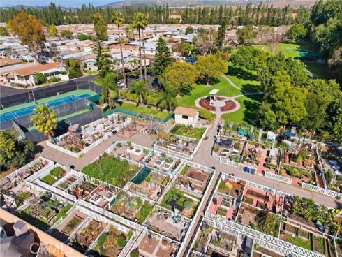 5200  Irvine  54  Boulevard, Irvine, CA