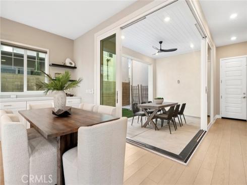 126  Scale  , Irvine, CA