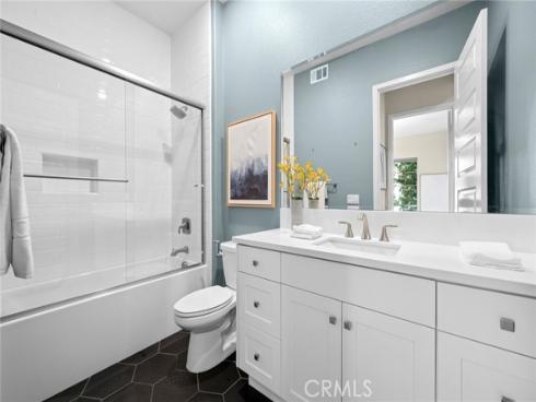 126  Scale  , Irvine, CA