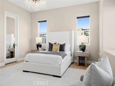 126  Scale  , Irvine, CA