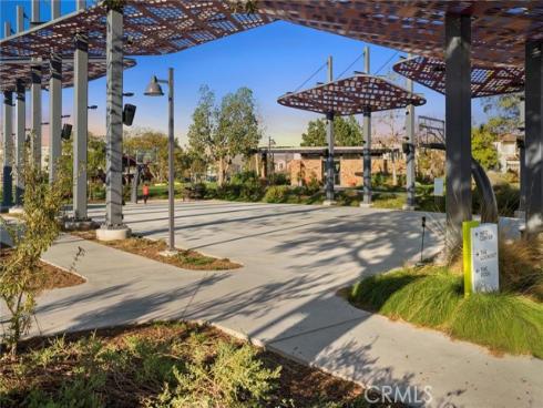 126  Scale  , Irvine, CA