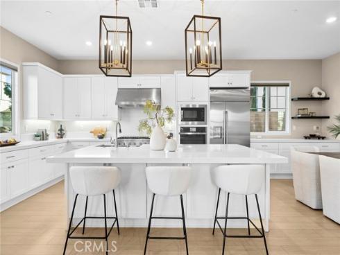 126  Scale  , Irvine, CA