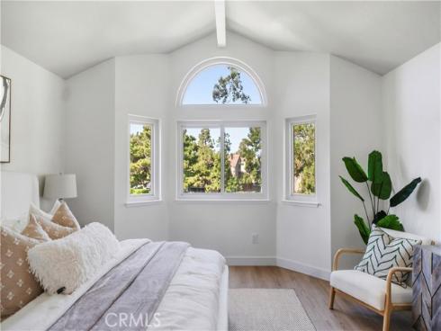 4  Alcira  , Irvine, CA