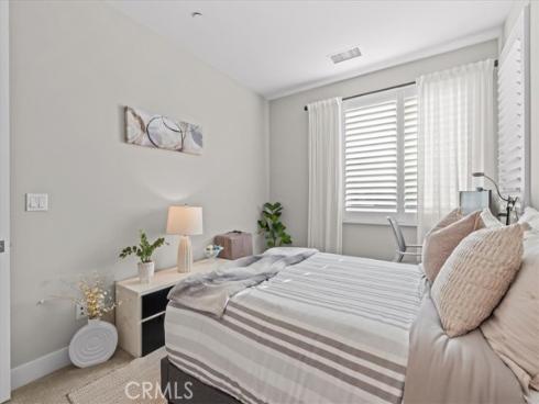 220  Terrapin  , Irvine, CA