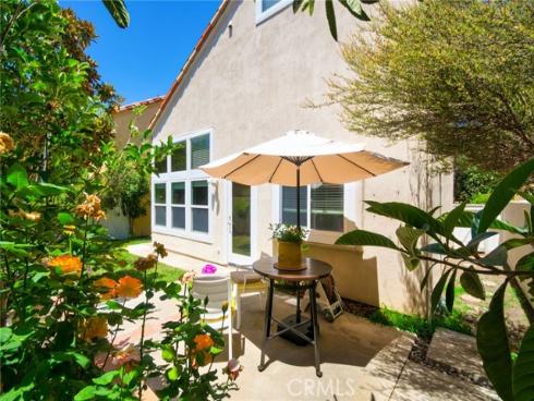 19  Las Cruces  , Irvine, CA