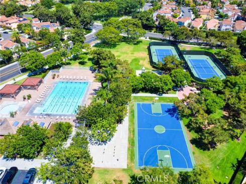 19  Las Cruces  , Irvine, CA