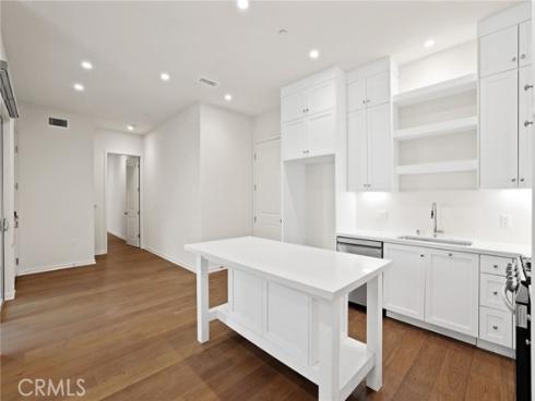 753  Spring Gdn  , Irvine, CA