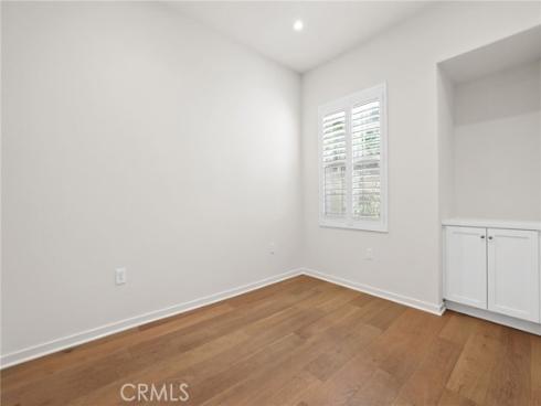 753  Spring Gdn  , Irvine, CA