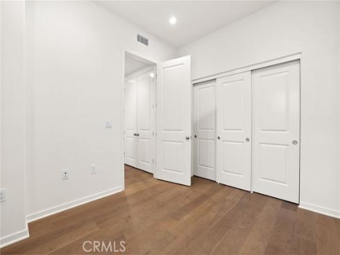 753  Spring Gdn  , Irvine, CA