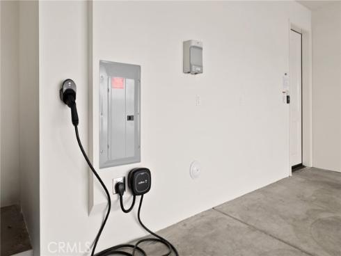 753  Spring Gdn  , Irvine, CA