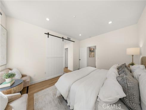 1906  Timberwood  , Irvine, CA