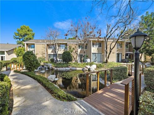 234  Pineview  , Irvine, CA