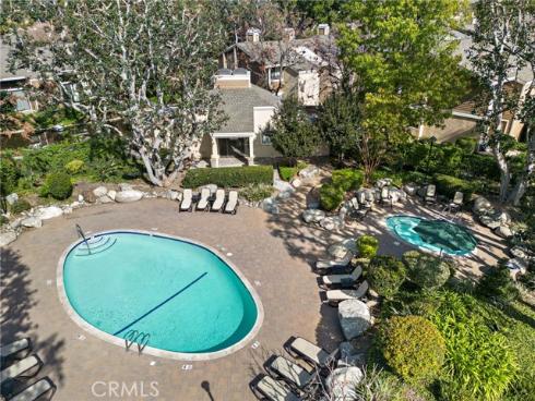 234  Pineview  , Irvine, CA