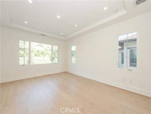 162  Statura  , Irvine, CA