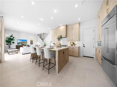 112  Oakstone  , Irvine, CA