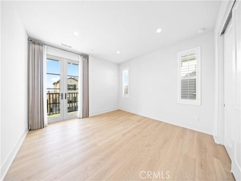 112  Oakstone  , Irvine, CA