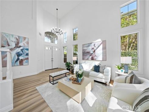 18  Broadleaf  , Irvine, CA