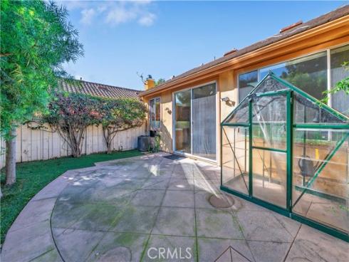 12  La Ronda  , Irvine, CA