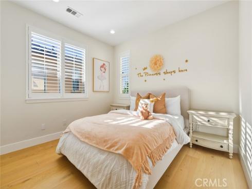 133  Weathervane  , Irvine, CA