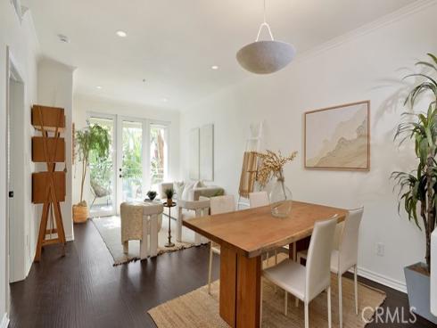 2233  Martin  216 , Irvine, CA