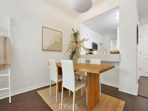 2233  Martin  216 , Irvine, CA